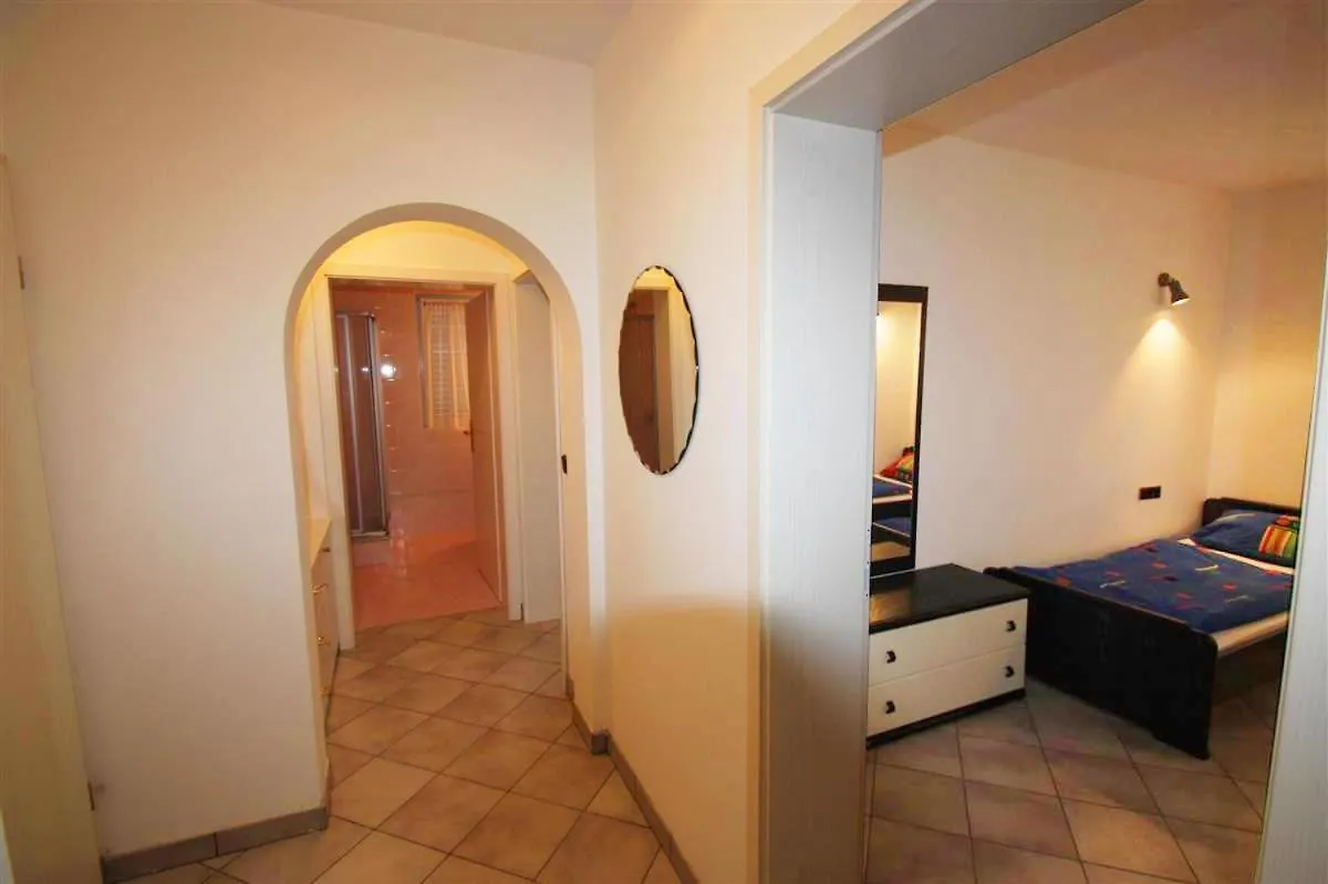 Apartments In Rabac 39139