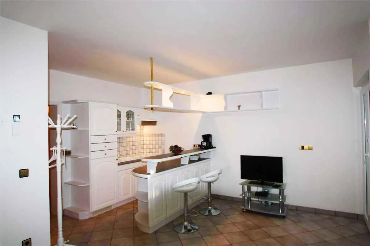 Apartments In Rabac 39139 Croácia